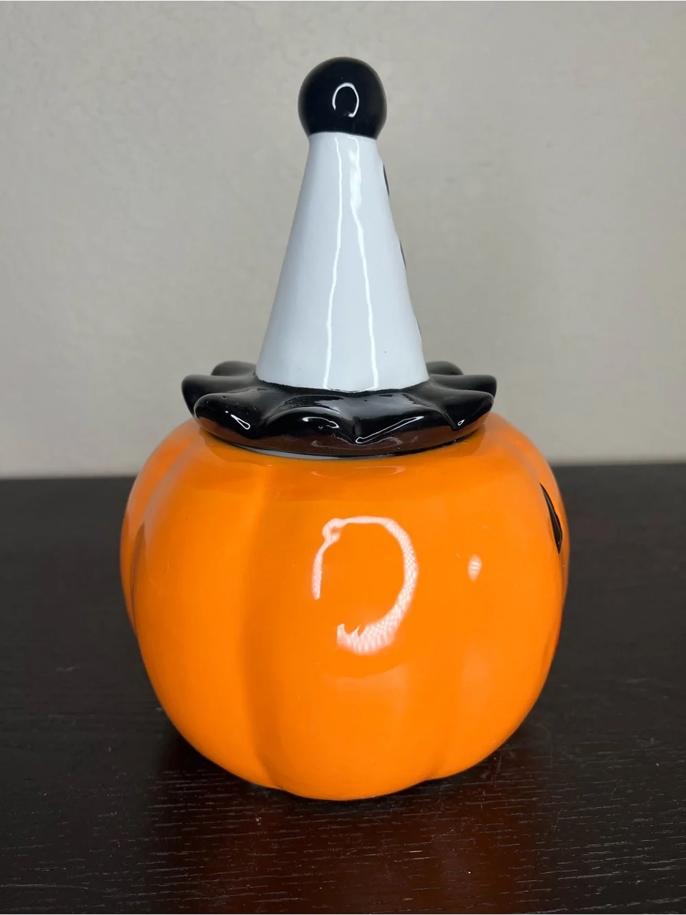 NEW Jack O’ Lantern Lane Halloween Pumpkin Jar with Clown Hat Lid